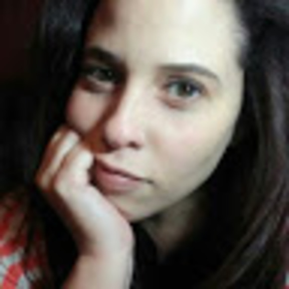 Meet your Posher, Abby - Picture 1 of 1